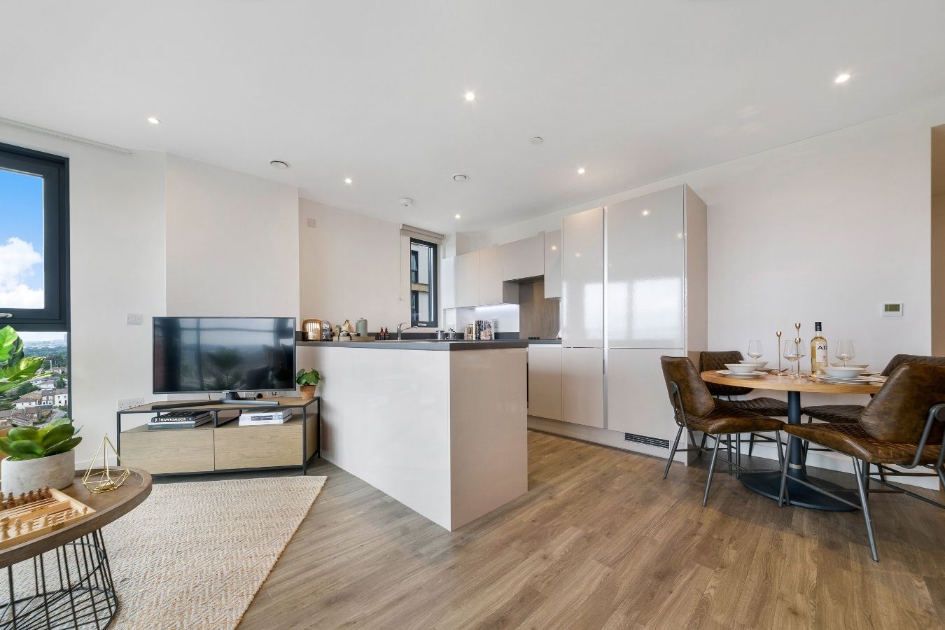 Two Bedroom Apartments To Rent In Sutton The Well House